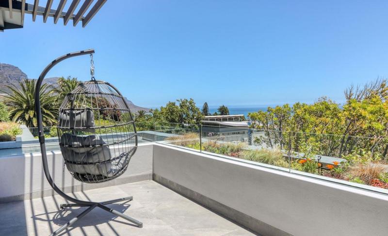 6 Bedroom Property for Sale in Camps Bay Western Cape